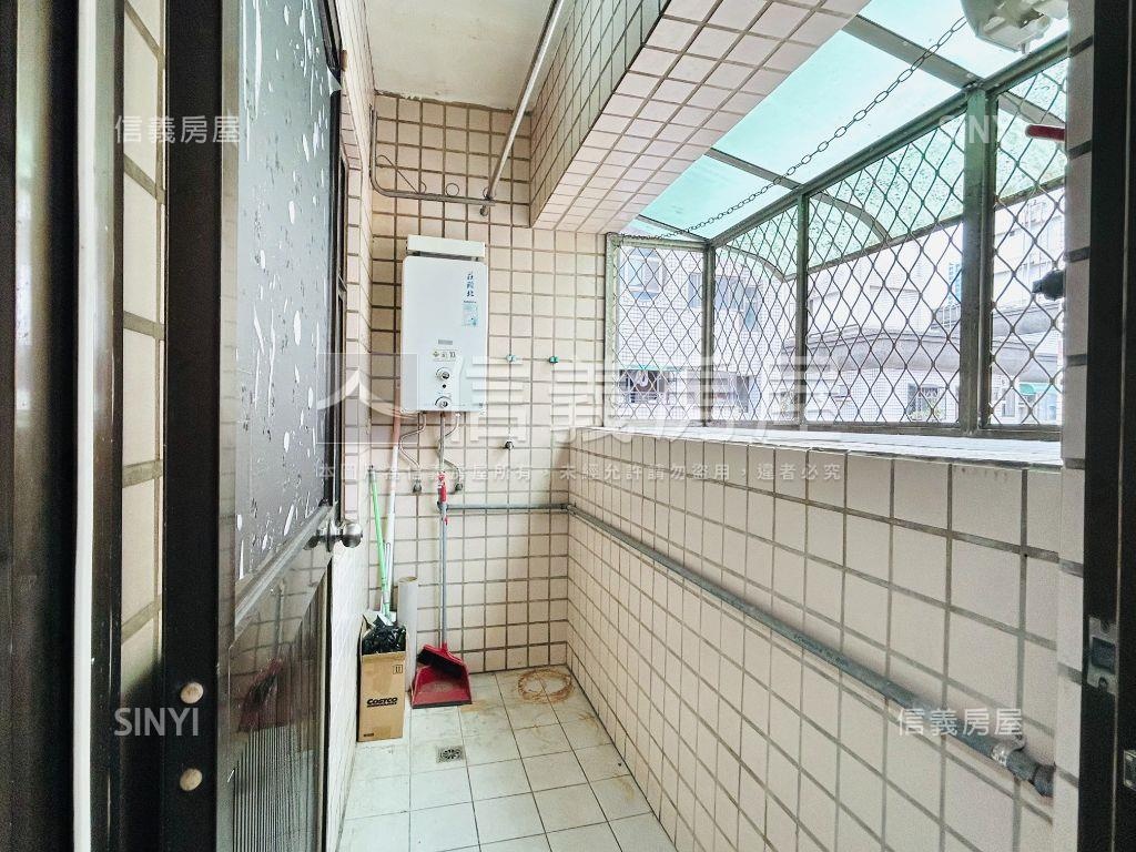 龍揚兩房高樓層房屋室內格局與周邊環境