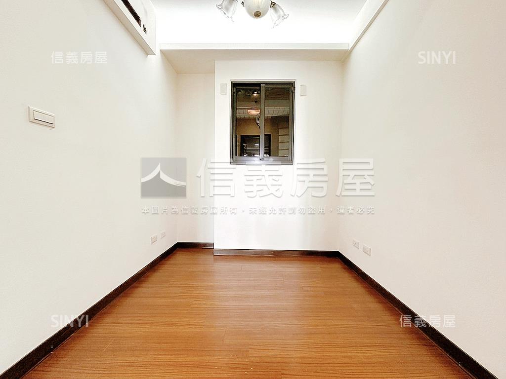 ［新觀］三房視野機上車位房屋室內格局與周邊環境