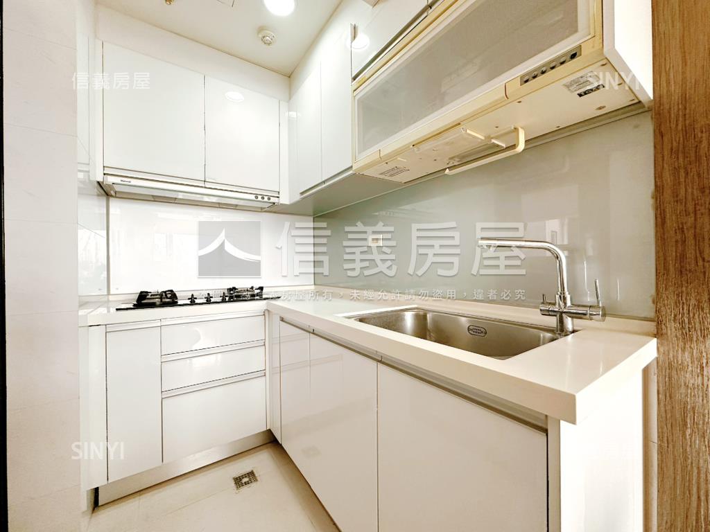 ［新觀］三房視野機上車位房屋室內格局與周邊環境