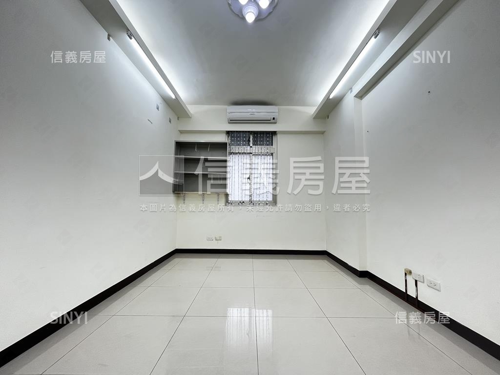 中信街稀有天然氣公寓二樓房屋室內格局與周邊環境