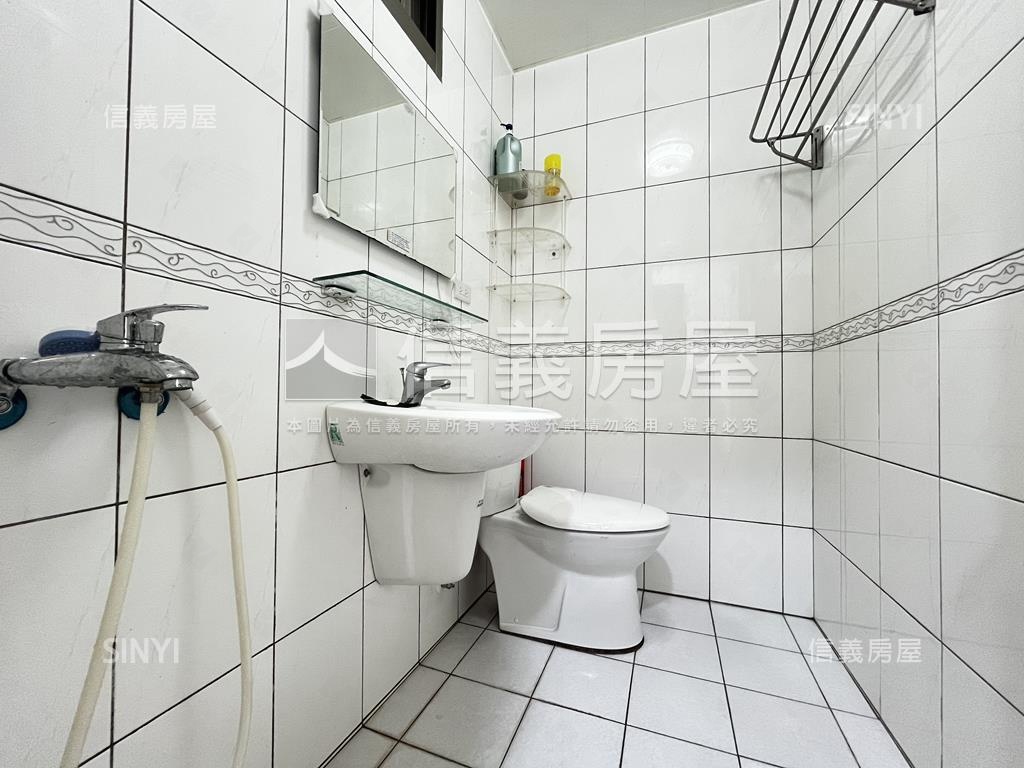 中信街稀有天然氣公寓二樓房屋室內格局與周邊環境