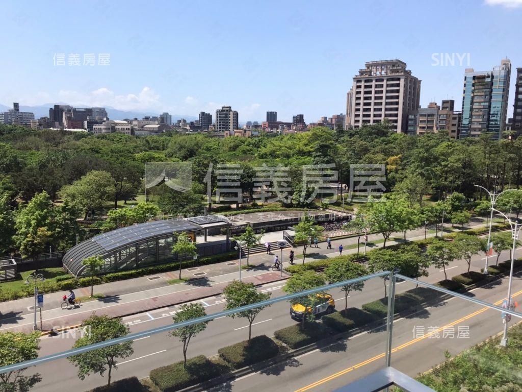 面大安森林公園水樹之間房屋室內格局與周邊環境