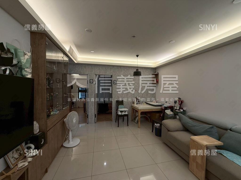 超花稀有正兩房車位房屋室內格局與周邊環境