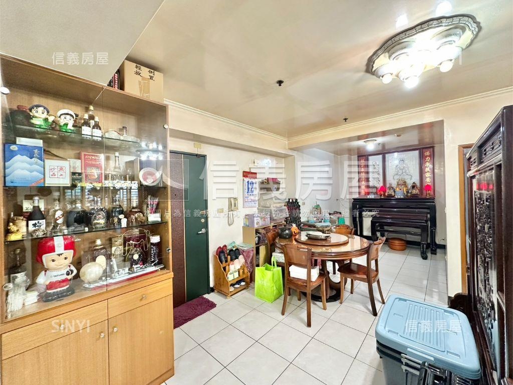 鳳翔４房採光美屋房屋室內格局與周邊環境