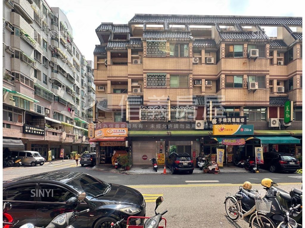 東區｜仁東街稀有燙金店住房屋室內格局與周邊環境