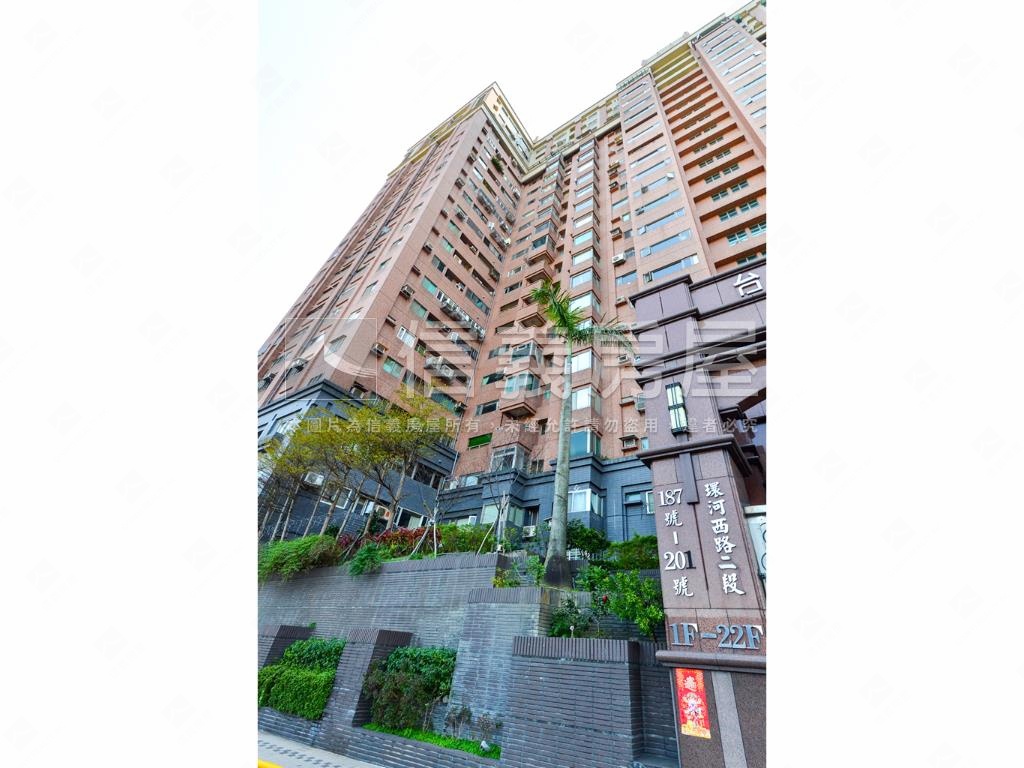 菠爾美景大兩房有平面車位房屋室內格局與周邊環境