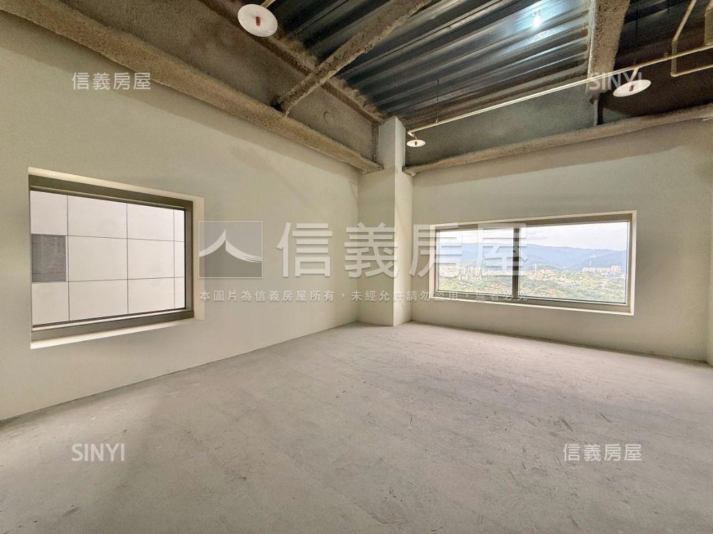 遠雄商辦Ｃ棟高樓邊間房屋室內格局與周邊環境