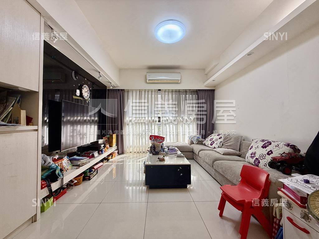 悠活郡朝南三房平車房屋室內格局與周邊環境