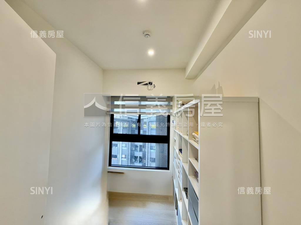 ｛帝景５｝高樓景觀雙陽台房屋室內格局與周邊環境