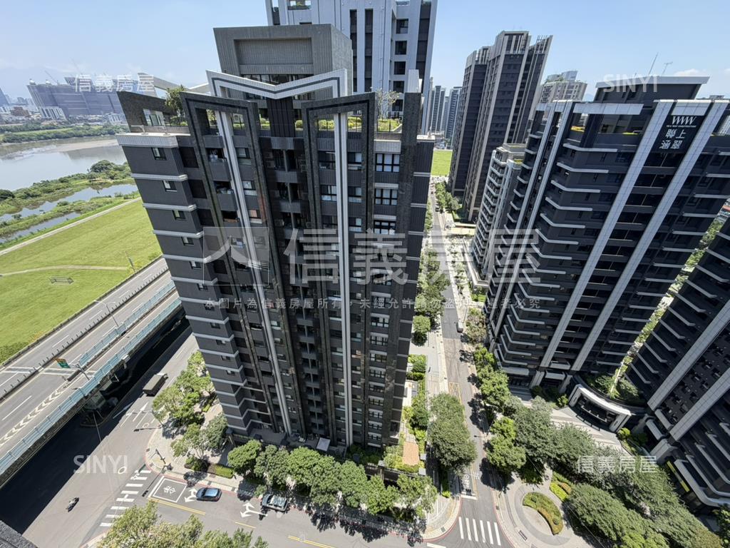 ｛帝景５｝高樓景觀雙陽台房屋室內格局與周邊環境