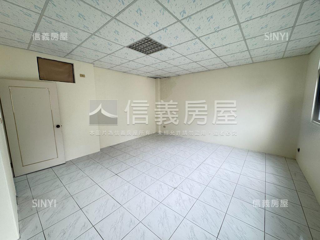 五股明亮電梯頂加佳房屋室內格局與周邊環境