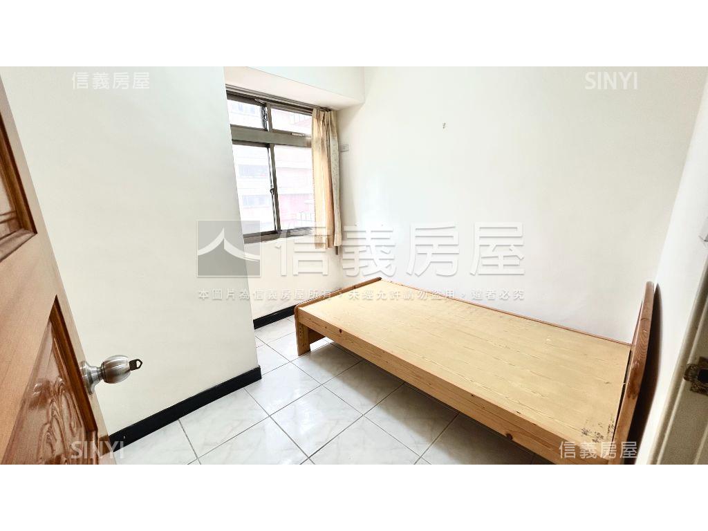 凡爾賽屋主整理美三房房屋室內格局與周邊環境