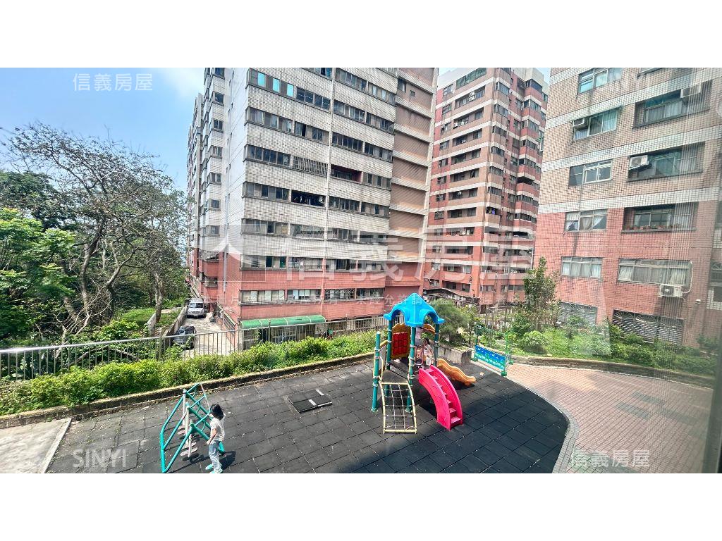 凡爾賽屋主整理美三房房屋室內格局與周邊環境