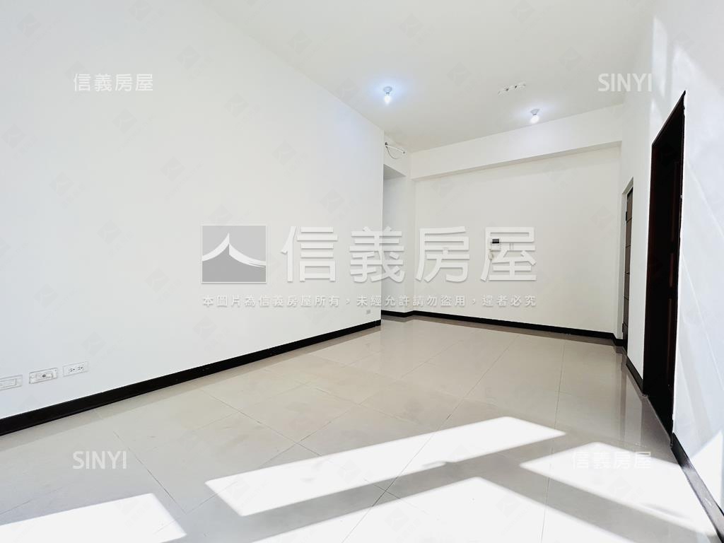 近捷運。稀有一層一戶華廈房屋室內格局與周邊環境