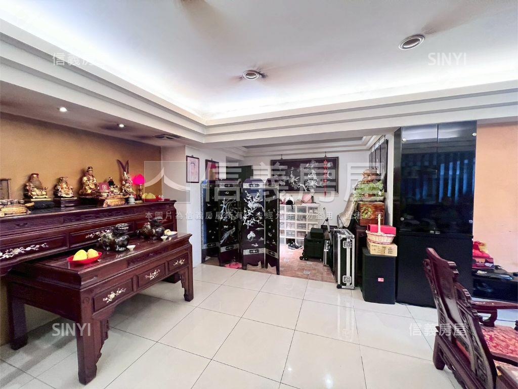 永安站公園圖書館邊間房屋室內格局與周邊環境