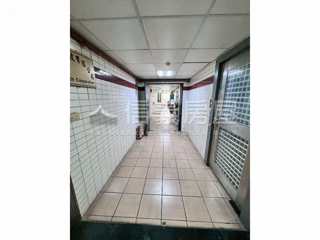 永安站公園圖書館邊間房屋室內格局與周邊環境