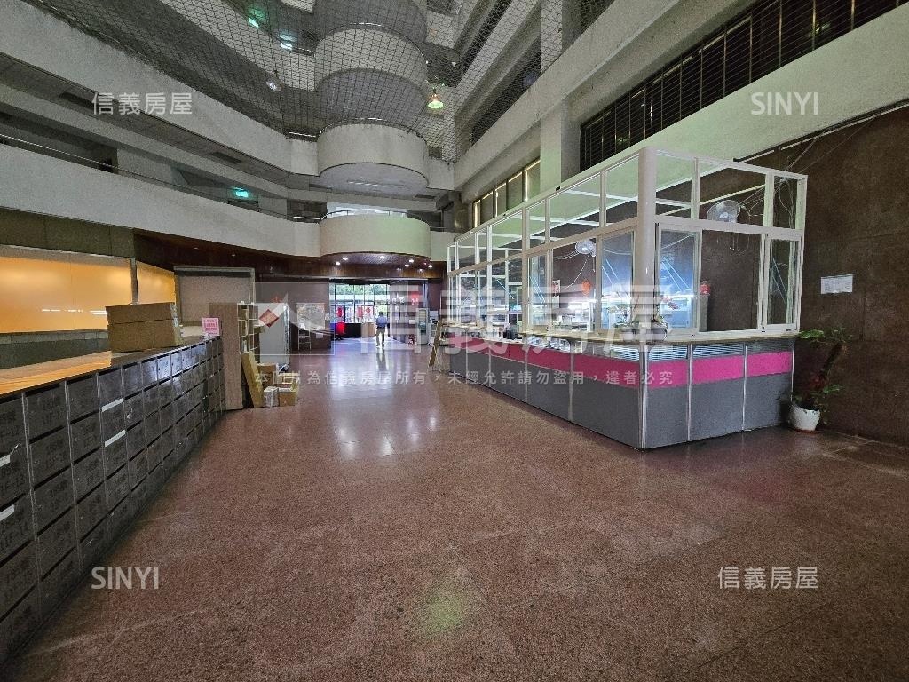近台中教育大學三房整理中房屋室內格局與周邊環境