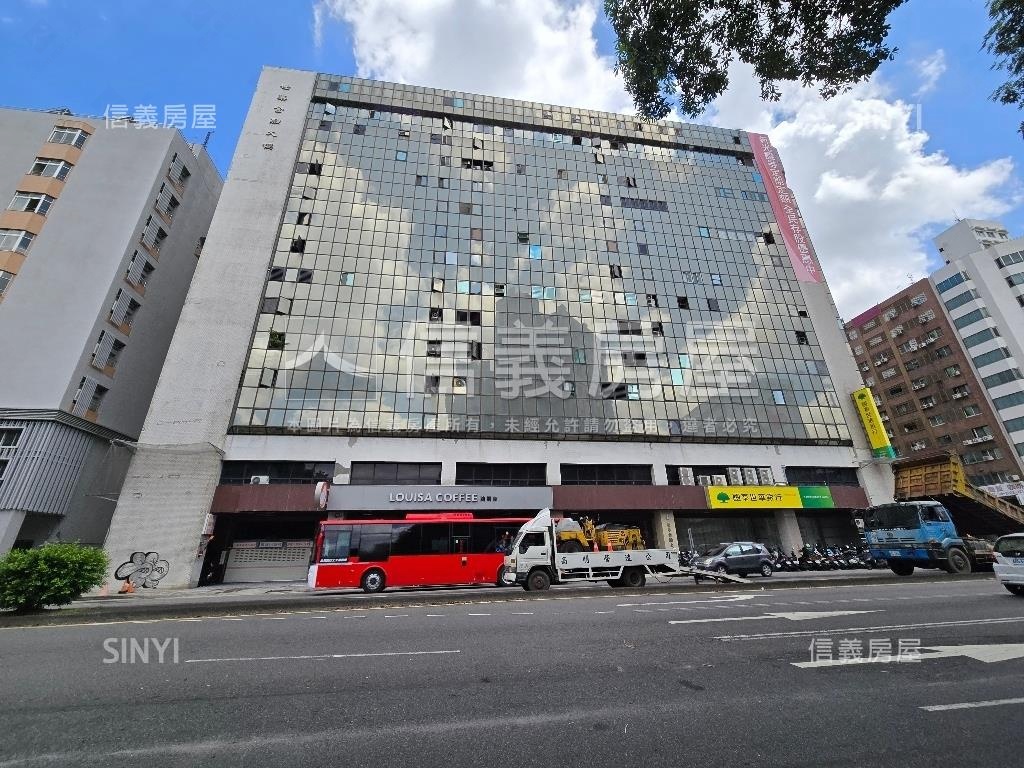 近台中教育大學三房整理中房屋室內格局與周邊環境