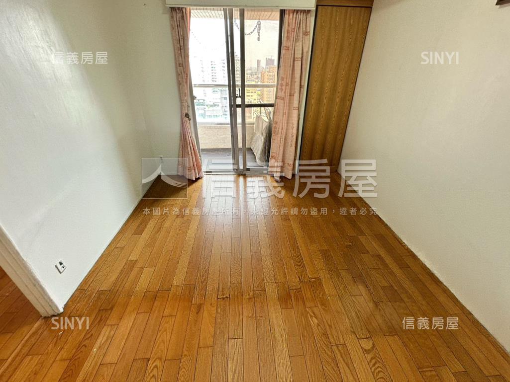 園道惠宇三房三陽台學區宅房屋室內格局與周邊環境