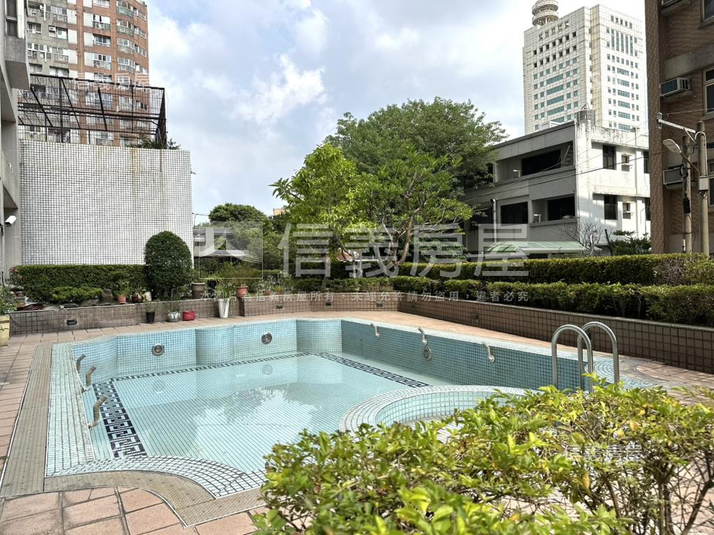 園道惠宇三房三陽台學區宅房屋室內格局與周邊環境