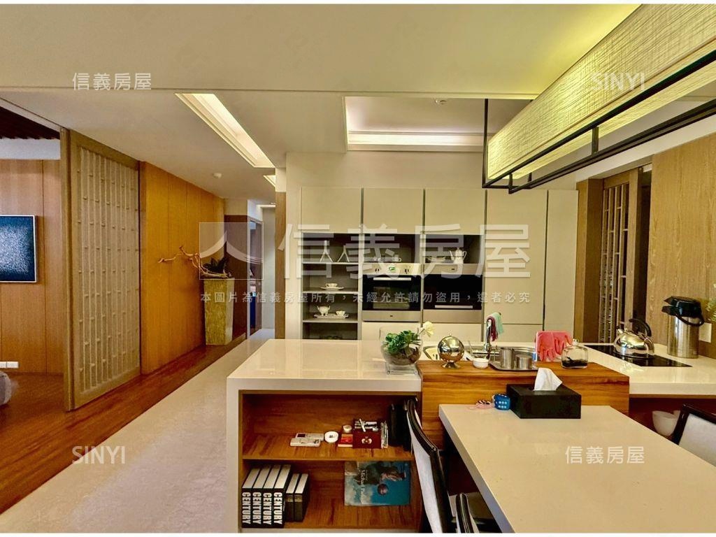 精美裝潢皇居高樓雙平車房屋室內格局與周邊環境