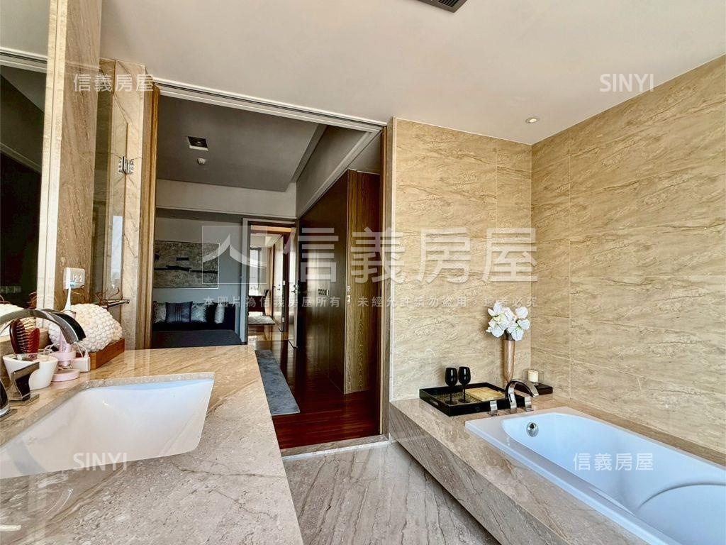 精美裝潢皇居高樓雙平車房屋室內格局與周邊環境