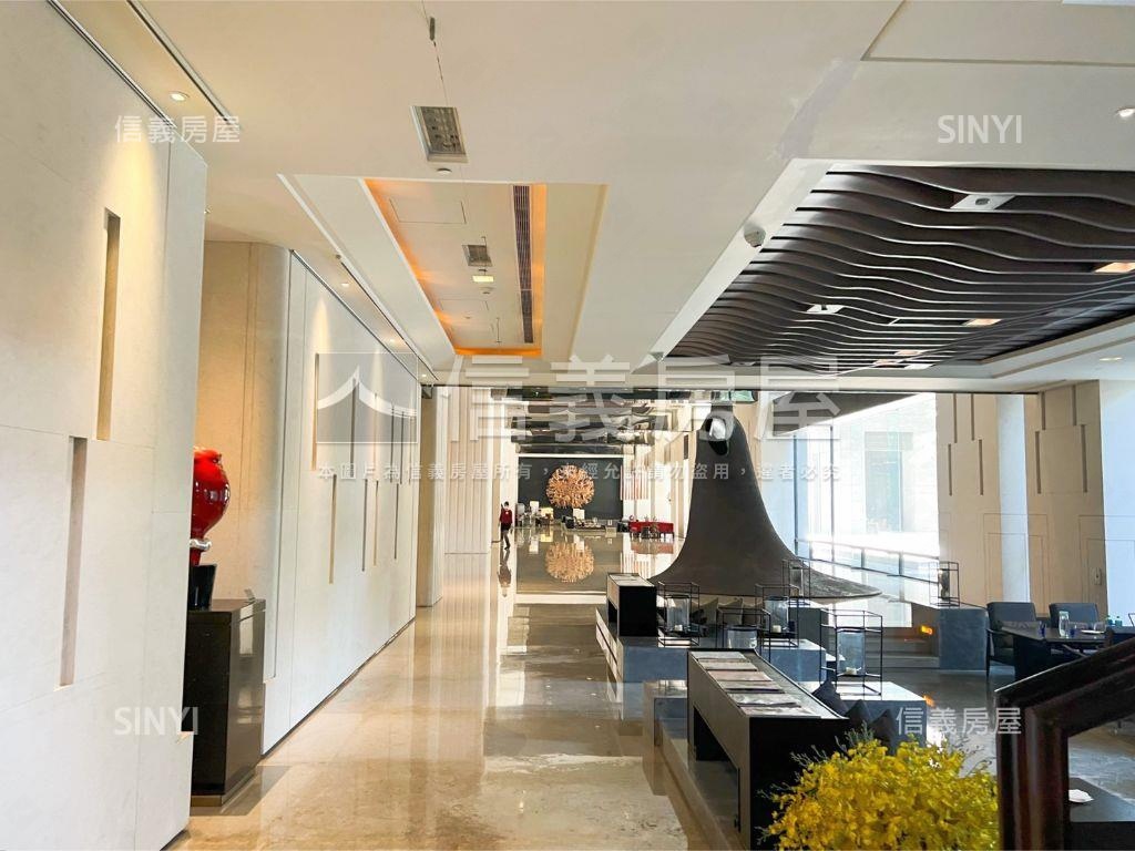 精美裝潢皇居高樓雙平車房屋室內格局與周邊環境