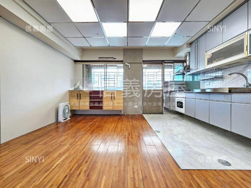北屯區超讚三房平車房屋室內格局與周邊環境