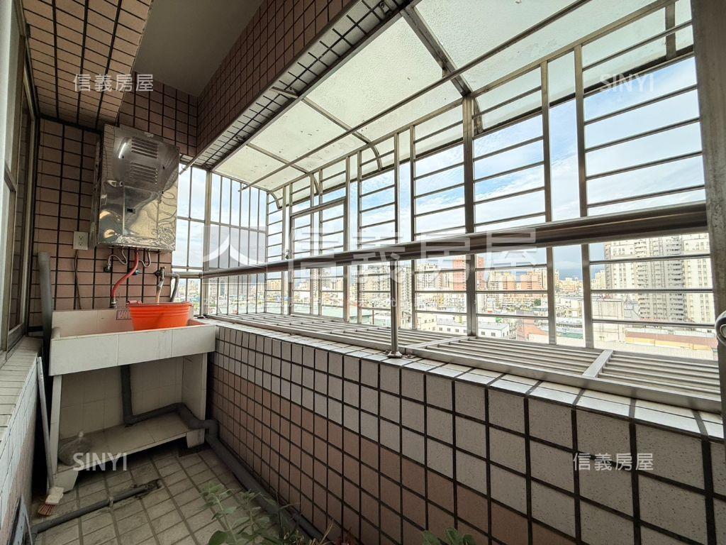 北屯區超讚三房平車房屋室內格局與周邊環境