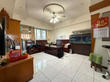 易立購邊間採光四房車位