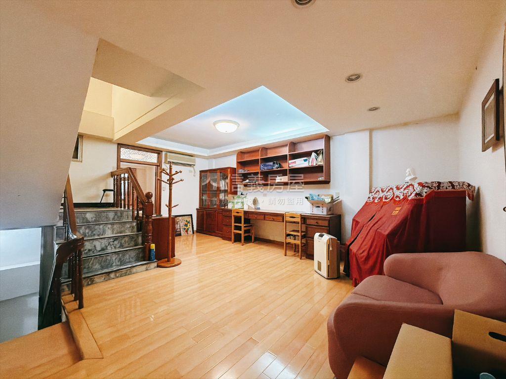 豐樂公園☆臨路透店房屋室內格局與周邊環境