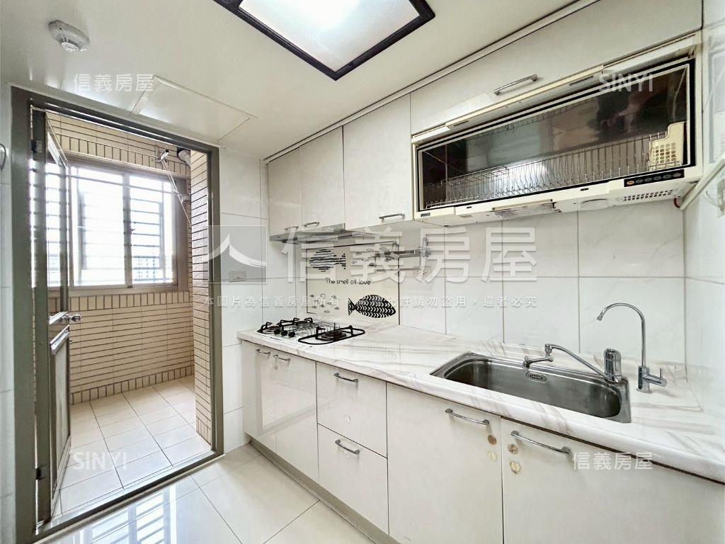 站前威力美三房房屋室內格局與周邊環境