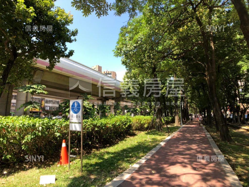【雲天】溫泉景觀大套房房屋室內格局與周邊環境