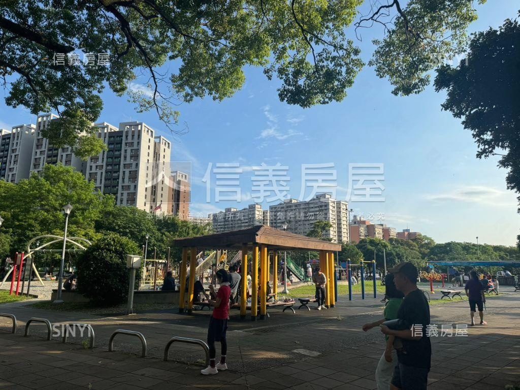 稀有潤鴻日麗Ａ１－３Ｆ房屋室內格局與周邊環境