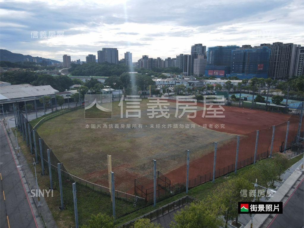 馥華之丘兩房車位房屋室內格局與周邊環境