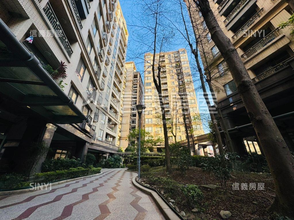 星河三房置產美屋房屋室內格局與周邊環境
