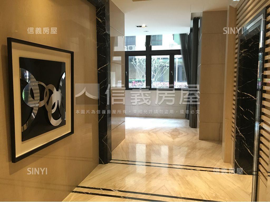 夯！杜拜高樓視野兩房平車房屋室內格局與周邊環境