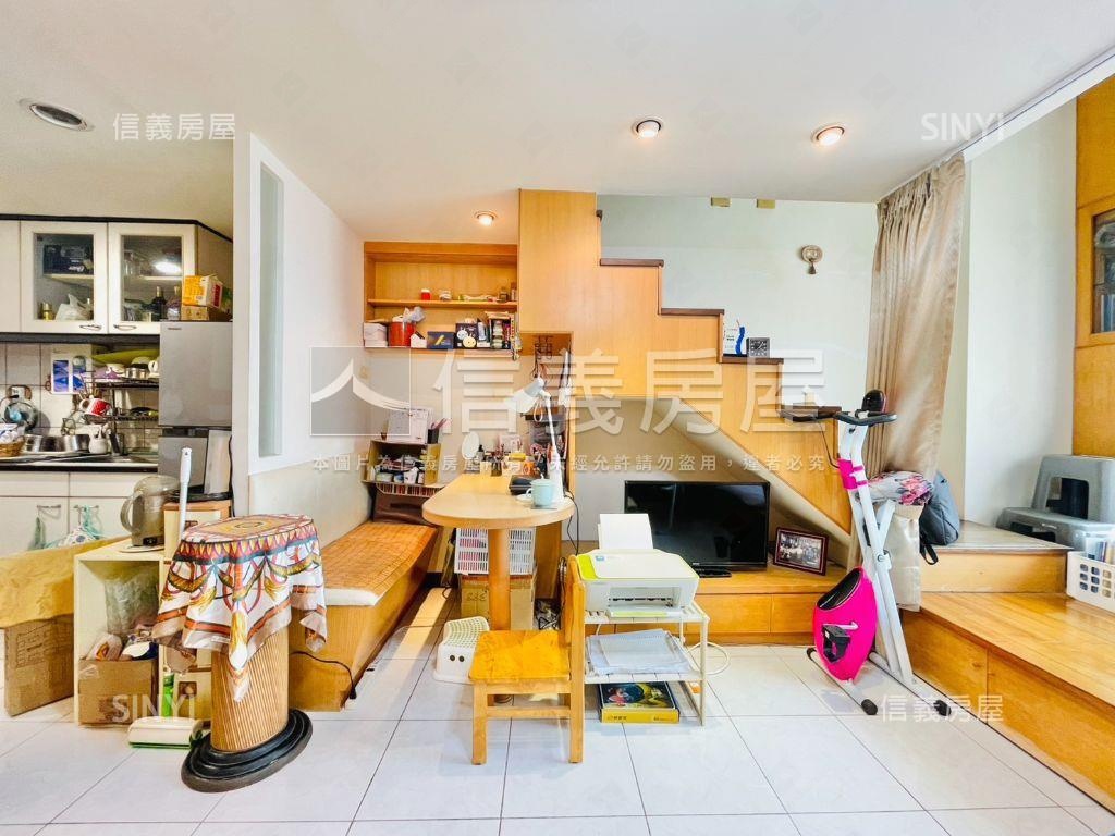 稀有１０１景觀小資宅房屋室內格局與周邊環境