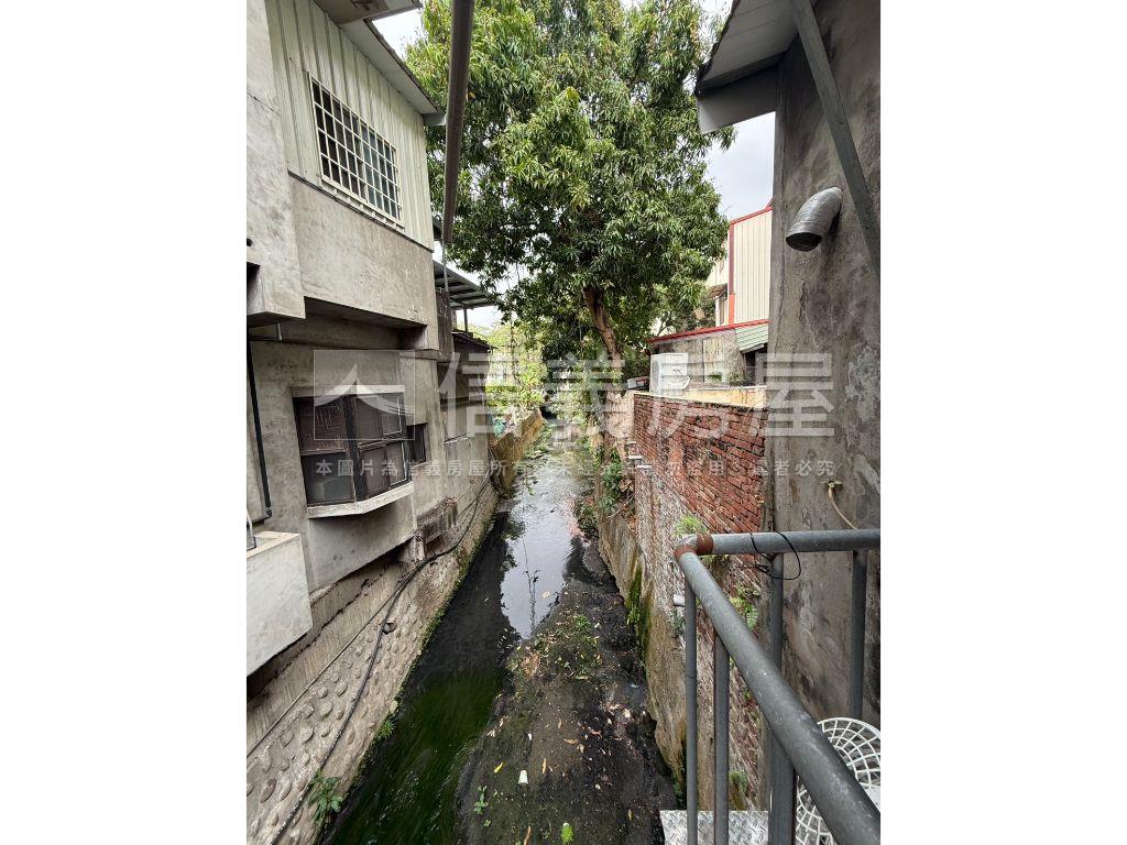 東區大大透天房屋室內格局與周邊環境