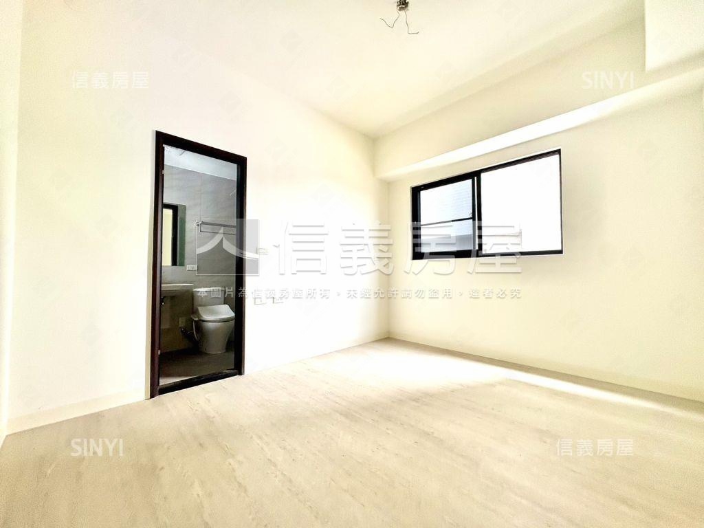 近安佃國小全新２房車位房屋室內格局與周邊環境