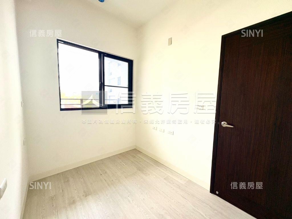 近安佃國小全新２房車位房屋室內格局與周邊環境