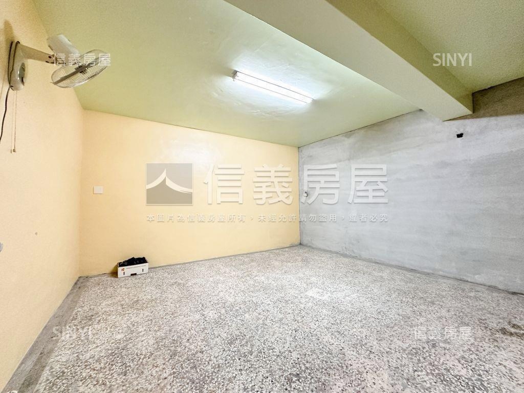 屋況佳水仙宮市場旁雙店面房屋室內格局與周邊環境