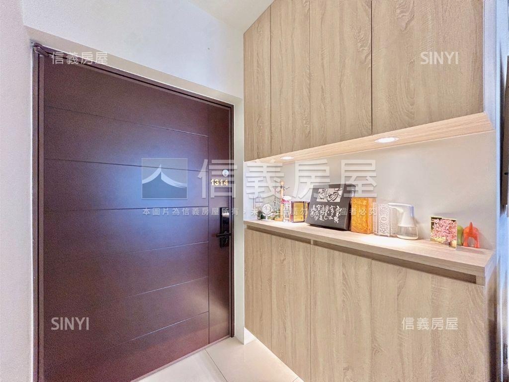 興傳尊爵豪景大戶★雙平車房屋室內格局與周邊環境