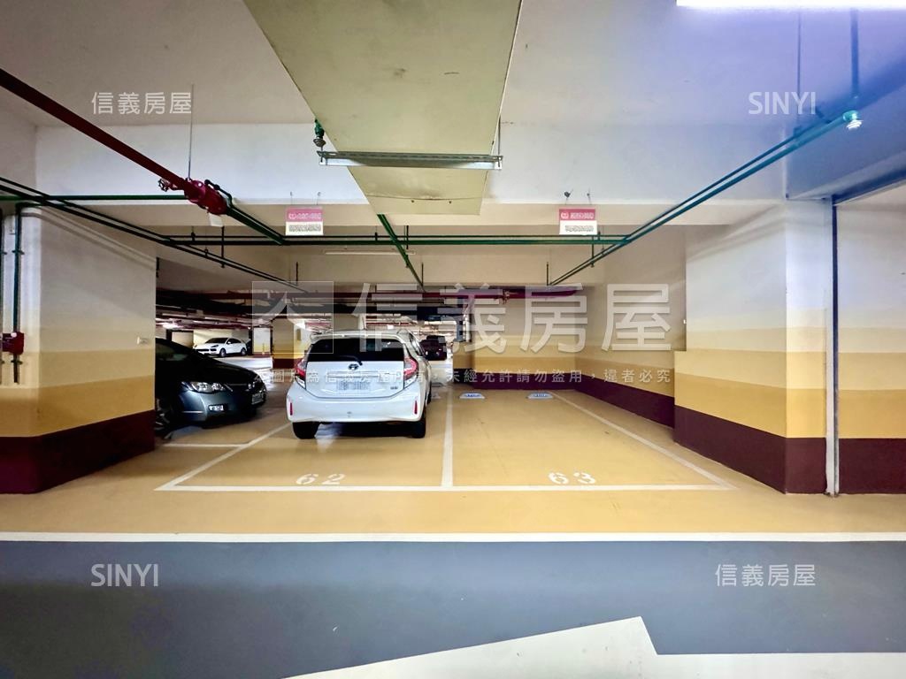 興傳尊爵豪景大戶★雙平車房屋室內格局與周邊環境