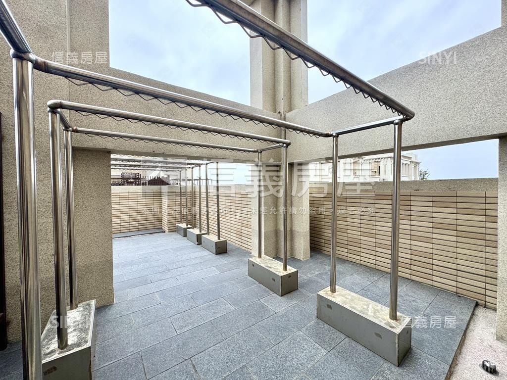 興傳尊爵豪景大戶★雙平車房屋室內格局與周邊環境