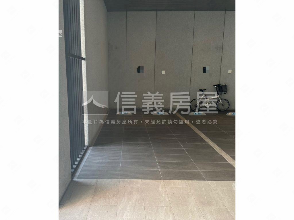 水見晴２＋１房平車房屋室內格局與周邊環境