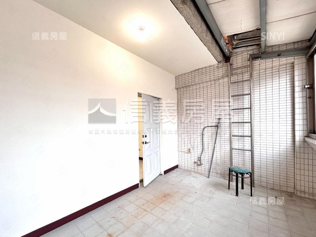 七期大面寬臨路別墅房屋室內格局與周邊環境