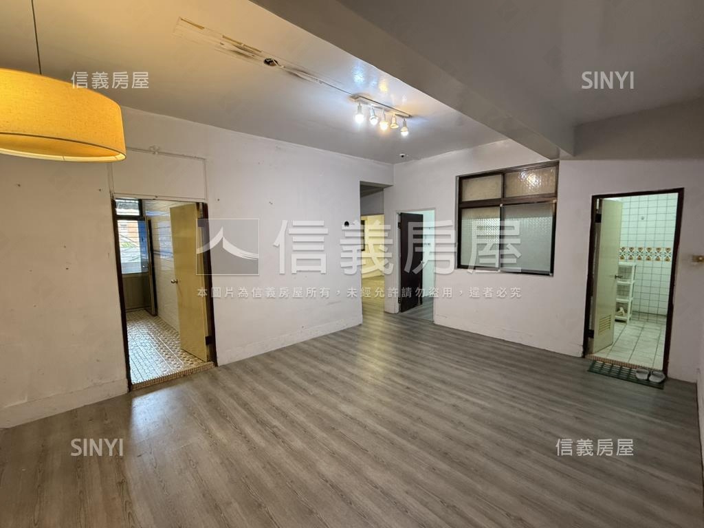 民族三樓公園景緻美寓房屋室內格局與周邊環境