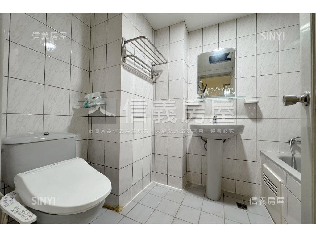 康詩丹郡空間美屋房屋室內格局與周邊環境