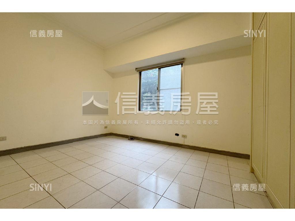 康詩丹郡空間美屋房屋室內格局與周邊環境